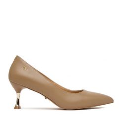 Czółenka MEXX. Brązowe czółenka damskie Mexx, bez wzorów, bez obcasa, bez zapięcia. Za 349.99 zł.