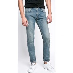 Marciano Guess - Jeansy Tommy. Niebieskie jeansy męskie Marciano Guess. W wyprzedaży za 379.90 zł.