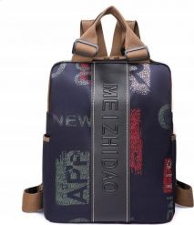 Modny Plecak Damski Młodzieżowy Nylonowy Czarny Stylowy Napisy. Czarna plecaki damskie Pan i Pani Gadżet, bez wzorów, z nylonu, eleganckie. Za 49.90 zł.