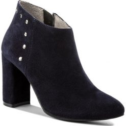 Botki NESSI - 17281/N Granat 19. Botki damskie Nessi. W wyprzedaży za 259.00 zł.