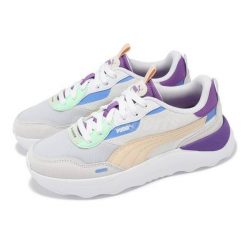 Buty damskie Puma Runtamed Platform. Białe obuwie sportowe damskie Puma, bez wzorów, trekkingowe. Za 249.00 zł.