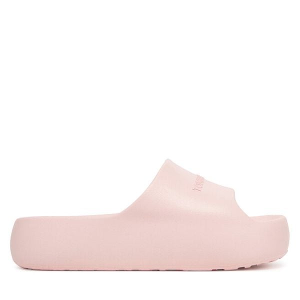 Klapki Tommy Jeans. Czerwone klapki damskie Tommy Jeans, bez wzorów, z jeansu, bez obcasa. Za 149.99 zł.