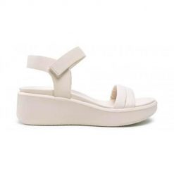 Buty do chodzenia damskie Ecco Flowt. Białe sandały damskie ecco, bez wzorów, z materiału, bez obcasa, bez zapięcia. Za 665.00 zł.