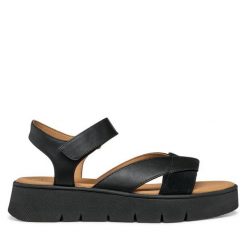 Sandały Geox. Czarne sandały damskie Geox, bez wzorów, bez obcasa, na płaskiej podeszwie, bez zapięcia. Za 259.99 zł.