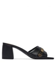 Guess Klapki FLJGAU ELE03 Czarny. Czarne klapki damskie Guess, z aplikacjami, ze skóry, bez obcasa. Za 549.99 zł.