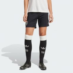 Szorty Germany Anniversary. Białe szorty sportowe damskie Adidas, s, bez wzorów, z materiału, sportowe, do piłki nożnej. Za 199.00 zł.