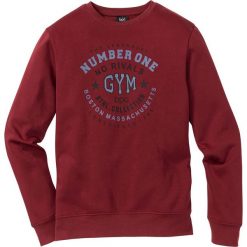 Bluza z nadrukiem Regular Fit bonprix czerwony rubinowy. Bluzy sportowe męskie marki bonprix. Za 34.99 zł.