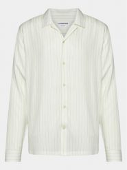 Lindbergh Koszula 30-203532 Biały Relaxed Fit. Białe koszule męskie Lindbergh, l, bez wzorów, z wiskozy, bez kołnierzyka, bez ramiączek. Za 149.99 zł.