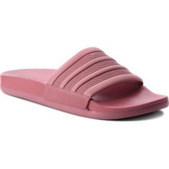 Klapki adidas - adilette Comfort B42205 Tramar/Tramar/Tramar. Czerwone klapki damskie Adidas, z tworzywa sztucznego. W wyprzedaży za 139.00 zł.