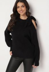 Czarny Sweter Ozdobiony Kokardą i Wycięciem Noredi. Czarne swetry damskie Born2be, na zimę, bez wzorów, z jeansu, eleganckie, bez kołnierzyka, bez ramiączek, długie, bez kaptura. Za 119.99 zł.