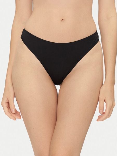 Ysabel Mora Stringi 19672 Czarny. Czarne stringi damskie ysabel mora, m, bez wzorów, z syntetyku. Za 59.99 zł.