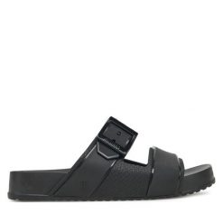 Klapki Melissa. Czarne klapki damskie Melissa, bez wzorów, bez obcasa. Za 229.99 zł.