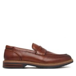 Półbuty Clarks. Brązowe półbuty na co dzień męskie Clarks, bez zapięcia. Za 479.99 zł.