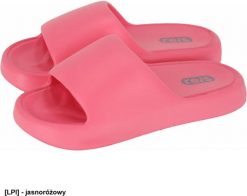 Reis BCRISS Klapki kąpielowe dla kobiet RISS materiał EVA profilowana podeszwa zapewnia bezpieczeństwo stopy doskonałe jasnoróżowy 36-37. Czerwone klapki damskie Reis, bez wzorów, z materiału, sportowe, bez obcasa. Za 19.14 zł.