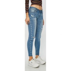 Tally Weijl - Jeansy Zoe. Jeansy damskie marki TALLY WEIJL. W wyprzedaży za 139.90 zł.