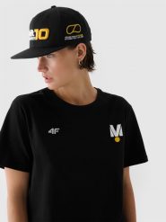 4F Czapka z daszkiem snapback uniseks 4F x Drift Masters - czarna Uniwersalny. Czarne czapki i kapelusze damskie 4f, bez wzorów, z materiału. W wyprzedaży za 89.99 zł.