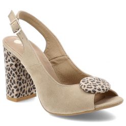 Sandały damskie Armodo, skórzane na wysokim obcasie z ozdobą w panterkę na sprzączkę, beżowo-panterkowe, 1819. Brązowe sandały damskie Armodo, z aplikacjami, z zamszu, bez obcasa, na obcasie, bez zapięcia. Za 299.00 zł.