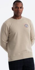 Ombre Nierozpinana dresowa bluza męska z naszywką w stylu college piaskowa V3 OM-SSNZ-0134 M. Bluzy męskie Ombre, m, z aplikacjami, z dresówki, bez kaptura. Za 139.99 zł.