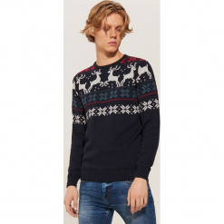 Sweter ze skandynawskim motywem - Granatowy. Niebieskie swetry przez głowę męskie House. Za 99.99 zł.