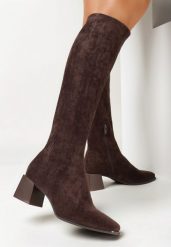 Brązowe Kozaki na Obcasie Z Dopasowaną Cholewką Haimela. Brązowe kozaki damskie Born2be, z dzianiny, bez obcasa, na obcasie. Za 149.99 zł.