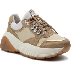 Sneakersy BRONX - 66255-CP Cappuccino 125. Brązowe półbuty damskie Bronx, bez wzorów, z materiału, bez obcasa, na płaskiej podeszwie, bez zapięcia. W wyprzedaży za 299.00 zł.