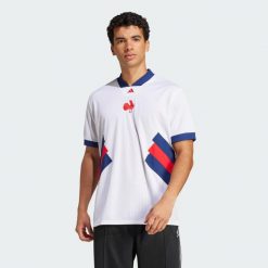 Koszulka France Heritage. Białe koszulki sportowe męskie Adidas, s, bez wzorów, bez kołnierzyka, bez ramiączek, do piłki nożnej. W wyprzedaży za 149.50 zł.