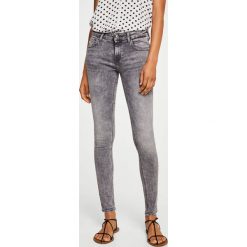 Mango - Jeansy push-up Kim. Jeansy damskie Mango. Za 119.90 zł.