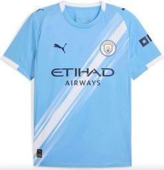 Koszulka domowa Manchesteru City 2025/26. Niebieskie koszulki sportowe męskie Puma, l, bez wzorów, z materiału, bez kołnierzyka, bez ramiączek, do piłki nożnej. Za 297.99 zł.