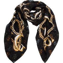 Chusta GUESS - AW7809 VIS03 BLA. Szaliki i chusty damskie marki Guess. W wyprzedaży za 159.00 zł.