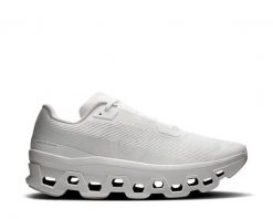 Buty On Cloudmonster Void Blanche. Białe obuwie sportowe damskie On, bez wzorów, z materiału, do biegania. Za 773.40 zł.