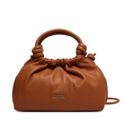 Torebka Tommy Hilfiger. Brązowe torebki do ręki damskie Tommy Hilfiger, bez wzorów, klasyczne, bez dodatków. Za 849.99 zł.