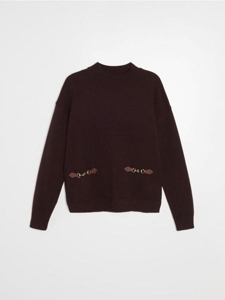 Sweter oversize z wiskozą - brązowy. Brązowe swetry damskie Sinsay, l, bez wzorów, z wiskozy, bez kołnierzyka, bez ramiączek, bez kaptura. Za 59.99 zł.