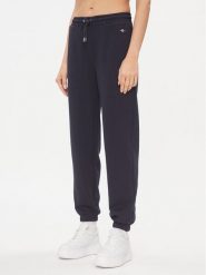 Gant Spodnie dresowe Rel Shield 4204921 Granatowy Relaxed Fit. Niebieskie spodnie dresowe damskie GANT, xl, bez wzorów, z bawełny. Za 249.99 zł.