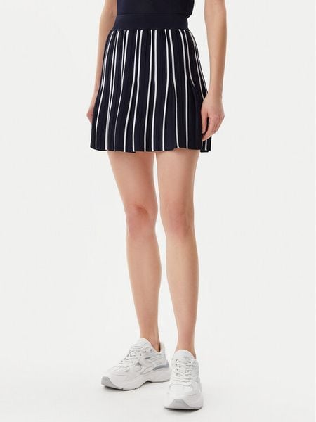 Guess Spódnica plisowana V5GD00 Z3D60 Czarny Regular Fit. Czarne spódnice damskie Guess, xxs, z aplikacjami, z wiskozy, mini. Za 219.99 zł.