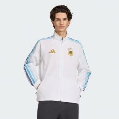 Podstawowa bluza reprezentacyjna Argentyny. Białe bluzy męskie Adidas, l, bez wzorów, z dresówki, bez kaptura. Za 529.00 zł.