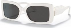 Michael Kors Damskie okulary przeciwsłoneczne MICHAEL KORS WOMEN MK2165-310087 (Szkło/Zausznik/Mostek) 56/17/140 mm) NoSize. Okulary przeciwsłoneczne damskie Michael Kors. Za 473.09 zł.