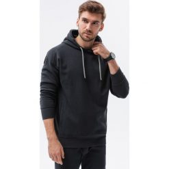 Bluza męska z kapturem ze strukturalnego materiału - czarna V1. Czarne bluzy męskie Ombre Clothing, l, bez wzorów, z bawełny, z kapturem. W wyprzedaży za 69.99 zł.