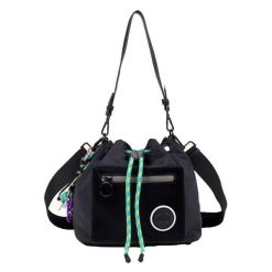 MUNICH DEEP RECYCLED FW25 BUCKET Czarny. Czarne plecaki damskie munich, bez wzorów, z syntetyku. Za 315.03 zł.