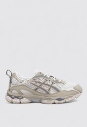 Buty trekkingowe Asics GEL-NYC RGD Białe. Białe trekkingi damskie Asics, trekkingowe. Za 721.20 zł.