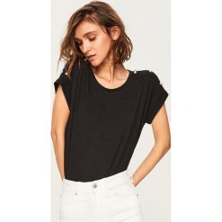 T-shirt z koralikami - Czarny. Czarne t-shirty damskie Reserved. Za 39.99 zł.