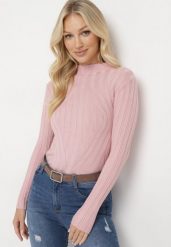 Jasnoróżowy Prążkowany Golf Verioxa. Czerwone swetry damskie Born2be, bez wzorów, prążkowane, bez kołnierzyka, bez ramiączek, bez kaptura. Za 49.99 zł.