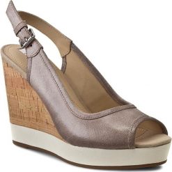 Sandały GEOX - D Janira G D62P6G 000HM C9006 Spalony Szary. Klapki damskie marki Geox. W wyprzedaży za 229.00 zł.