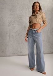 Niebieskie Jeansy High Waist Wide Leg z Bawełną Conana. Niebieskie jeansy damskie Renee, z podwyższonym stanem. Za 99.99 zł.