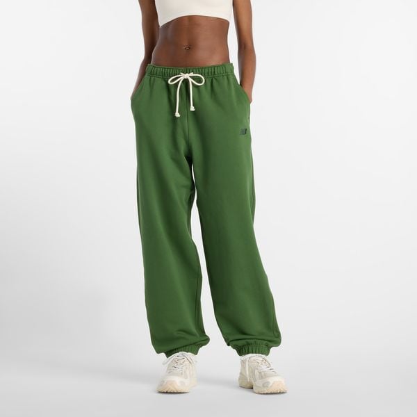 Spodnie damskie New Balance WP41513DAE – zielone. Zielone spodnie sportowe damskie New Balance, m, bez wzorów, z bawełny. Za 379.99 zł.