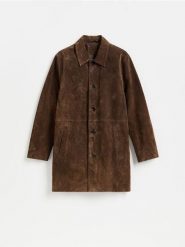 Skórzany płaszcz - brązowy. Brązowe płaszcze męskie Reserved, l, bez wzorów, ze skóry, bez kaptura. Za 799.99 zł.