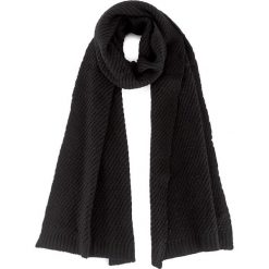 Szal CALVIN KLEIN - Ck Twist Scarf K60K603742 001. Szaliki i chusty damskie marki Calvin Klein. W wyprzedaży za 229.00 zł.