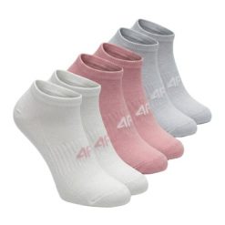 Skarpety sportowe damskie stopki 3 pary. Białe skarpety damskie 4f, bez wzorów, z bawełny. Za 49.99 zł.