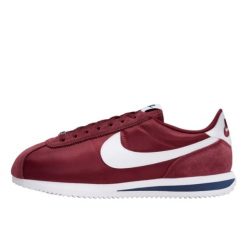 Buty do chodzenia dla dorosłych Nike Cortez Team Red Team Red White. Czerwone obuwie sportowe damskie Nike, bez wzorów, z gumy, do biegania, Nike Cortez. Za 795.00 zł.