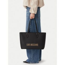 Torebka LOVE MOSCHINO. Czarne torebki do ręki damskie Love Moschino, bez wzorów, bez dodatków. Za 1,059.00 zł.
