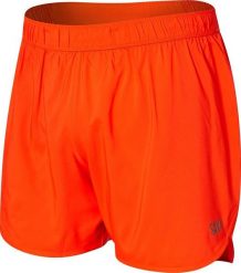 SAXX Spodenki do biegania z bielizną 2w1 SAXX HIGHTAIL - pomarańczowe S. Brązowe krótkie spodenki sportowe męskie Saxx, m, bez wzorów, do biegania. Za 214.49 zł.